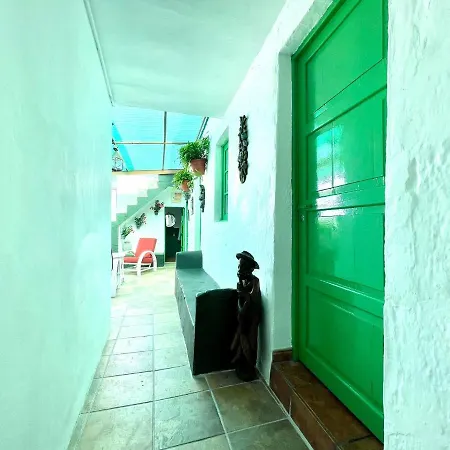 Emblematica Casa Rural Con Wifi En El Sauzal Tenerife بيت للعطل *
